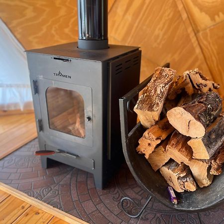 Boreas Ecoluxury Glamping Ел Калафате Екстериор снимка