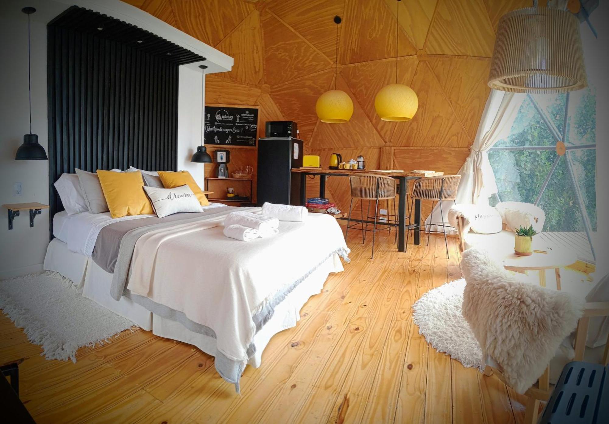 Boreas Ecoluxury Glamping Ел Калафате Екстериор снимка